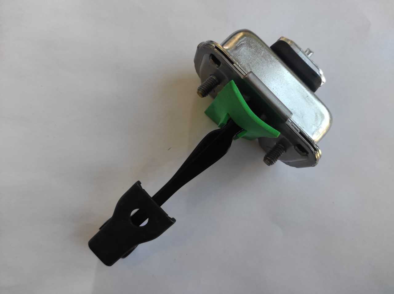 Latitude Arka Kapı Gergisi (2008-2015) 824303382R -Renault Mais