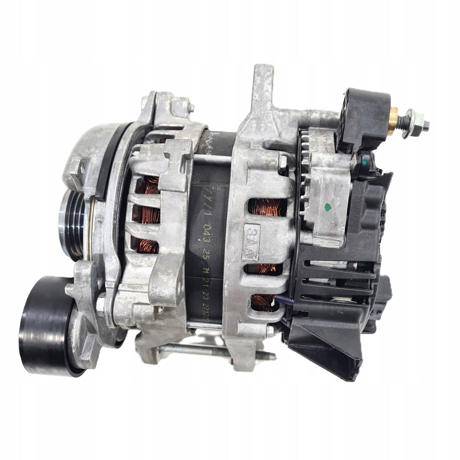 Captur 2-II Austral Alternatör Şarj Dinamosu 1.3 Tce H5H 2310A8238R -Renault Mais