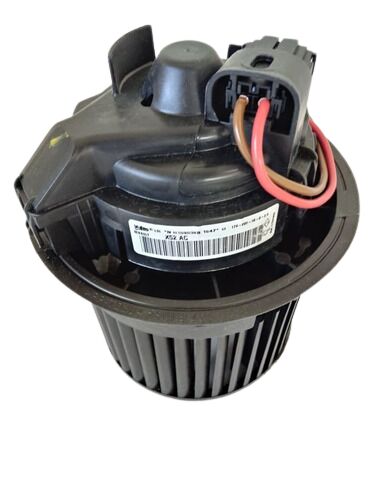 272100975R DACIA Logan Logan 2-II Sandero 2-II Kalorifer Motoru 272100975R -Kale OEM 272100975R Oto Mavili