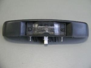 Trafic 2-II Plaka Aydınlatma Lambası (2002-2012) 8200434685 -Renault Mais