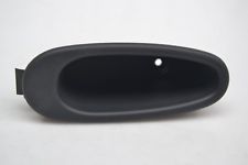 Arka Kapı Çekme Kolu (İç Kolçak) Clio 2 - II 8200474178 - Renault Mais