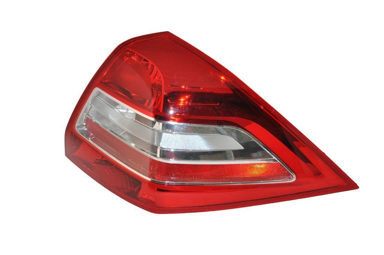 Megane 2-II Sedan Sağ Arka Stop Lambası Duylu (2006-2010) 8200417347 -Renault Mais