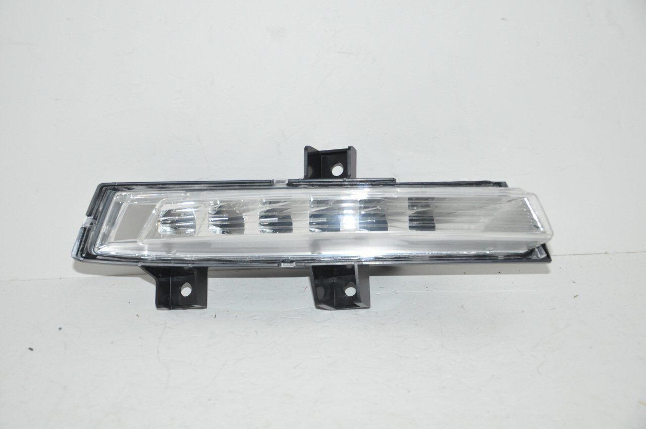266008467R RENAULT Clio Clio 4-IV Gt Line Sağ Gündüz Led Far Lambası (2013-2020) 266008467R -İthal OEM 266008467R Oto Mavili