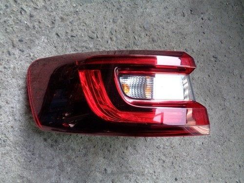 Koleos 2 - II Stop Lambası Sol Dış 265554226R -Renault Mais
