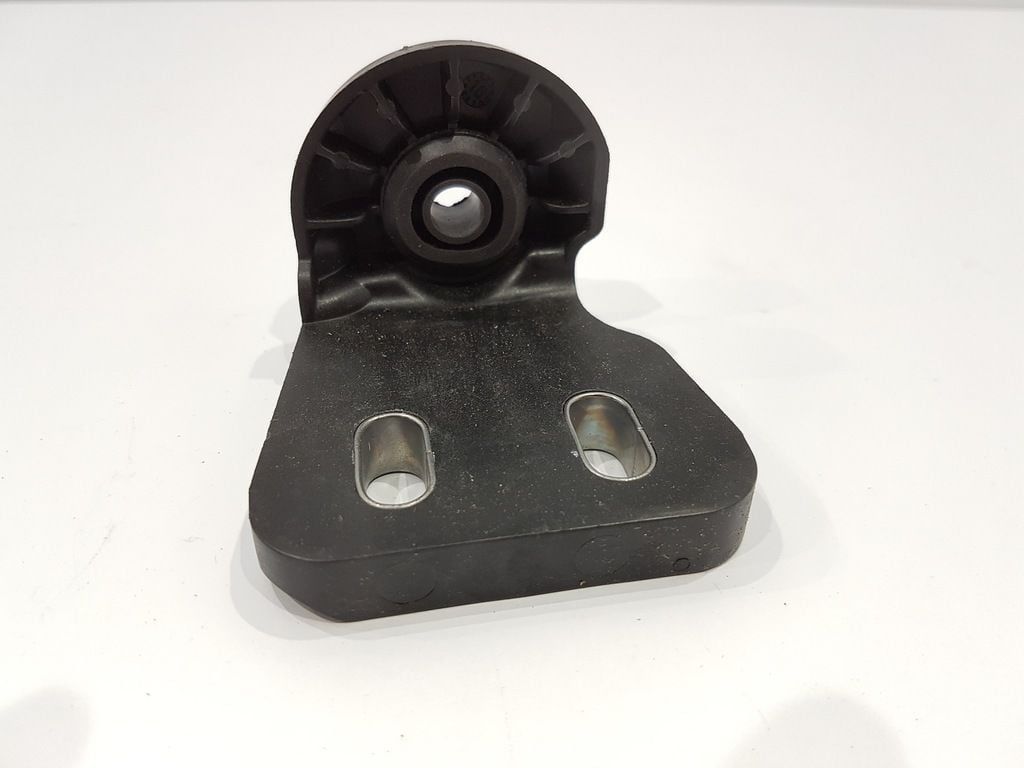 215149933R RENAULT Megane Megane 4-IV Talisman Radyatör Bağlantı Ayağı 215149933R -Renault Mais OEM 215149933R Oto Mavili