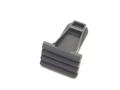 Master 3-III Arka Taban Panel Kaplama (Bakalit) Klipsi Adet (2010-2020) 8200920658 - Mais