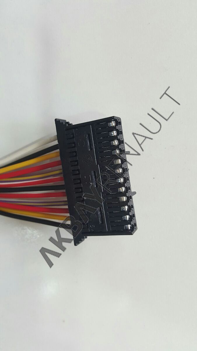 124809929 RENAULT Megane Megane 2-II Sigorta Kutu Soketi 12K001 -Yerli Üretim OEM 124809929 Oto Mavili