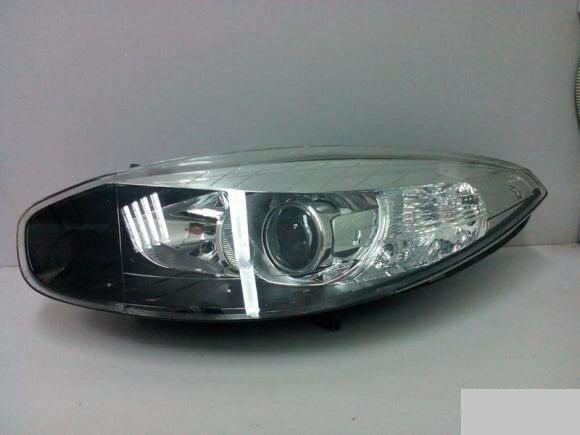 Fluence Sol Far Lambası Komple Siyah (2013-2016) 260600738R -Ayfar