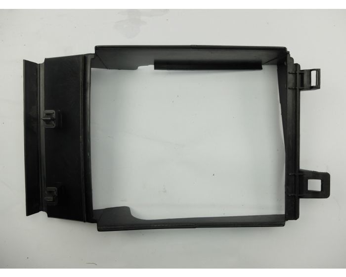 215581554R RENAULT Clio Symbol Joy Clio 4-IV Sandero 2-II Sağ Radyatör Suportu İntercool Davlumbazı 215581554R -Renault Mais OEM 215581554R Oto Mavili