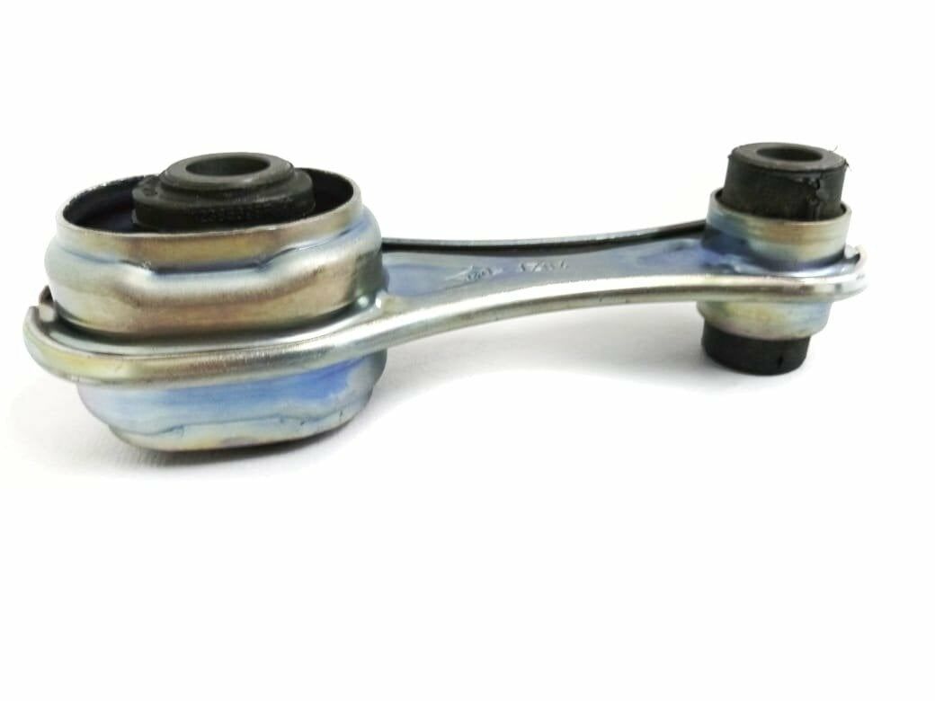 112385698R RENAULT Clio Duster 1-I (2013-2017) Duster 2-II (2018- 2023) Arka Motor Takozu Kulağı 112385698R -Üç-El OEM 112385698R Oto Mavili