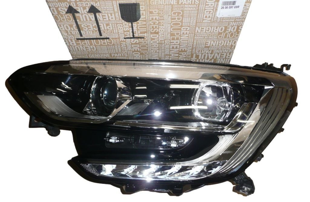 Megane 4-IV Sol Far Lambası Ledli (2016-2019) 260605154R