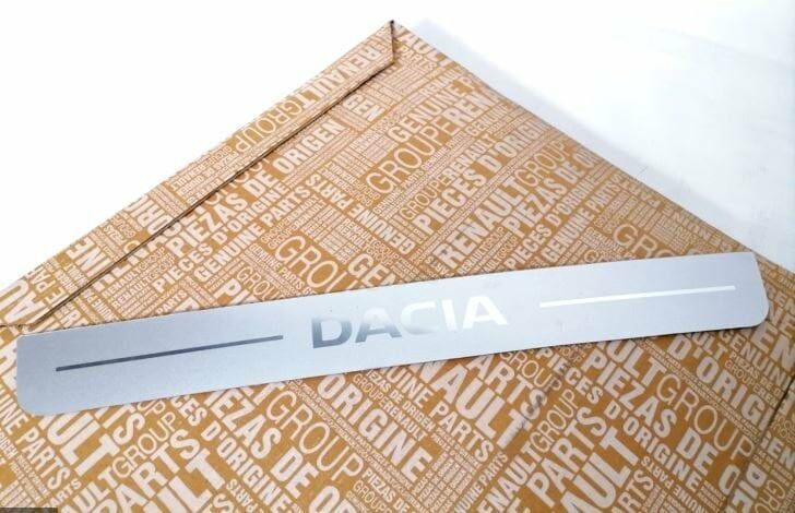 Dokker Basamak Kapı Eşiği Dacia Yazısı Bakaliti (2013-2020) 768522308R -Renault Mais