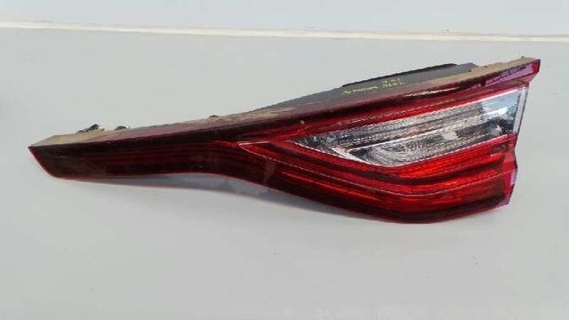 265506075R RENAULT Megane Megane 4-IV Hatcback Sağ İç Stop Lambası (2016-2019) 265506075R -Renault Mais OEM 265506075R Oto Mavili